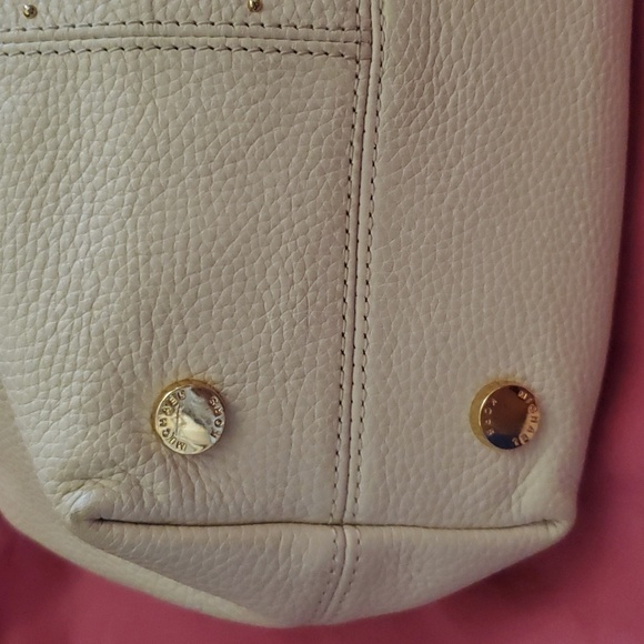 BNWT:  MICHAEL KORS LEATHER BAG - Picture 5 of 16